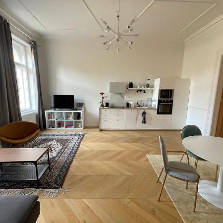 City Center 3, Elegant And Cozy 2Br In City Center! 布达佩斯 外观 照片