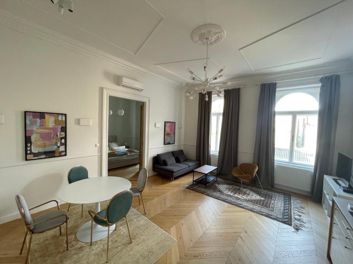 City Center 3, Elegant And Cozy 2Br In City Center! 布达佩斯 外观 照片