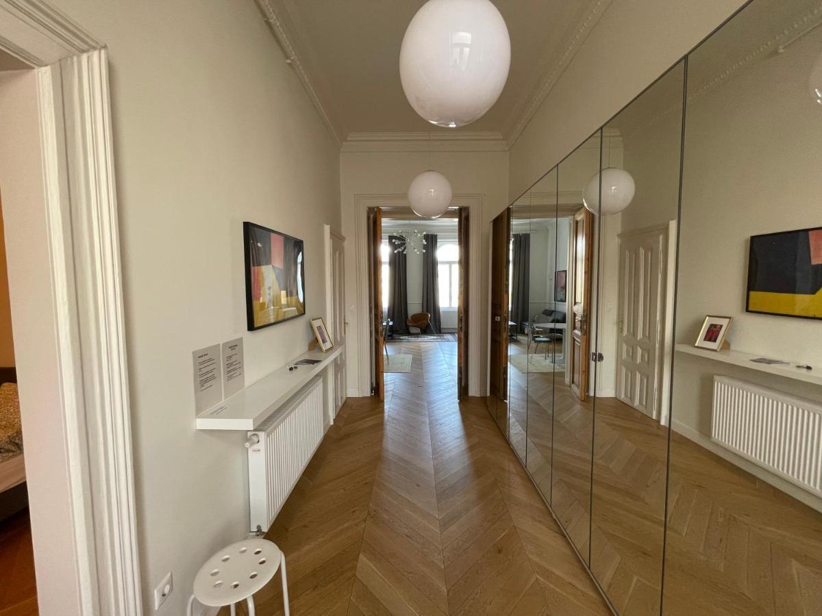 City Center 3, Elegant And Cozy 2Br In City Center! 布达佩斯 外观 照片